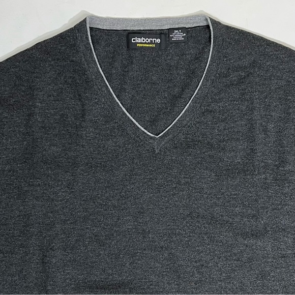 Claiborne Performance Men’s ThermoLite V-Neck Sweater - Picture 4 of 7